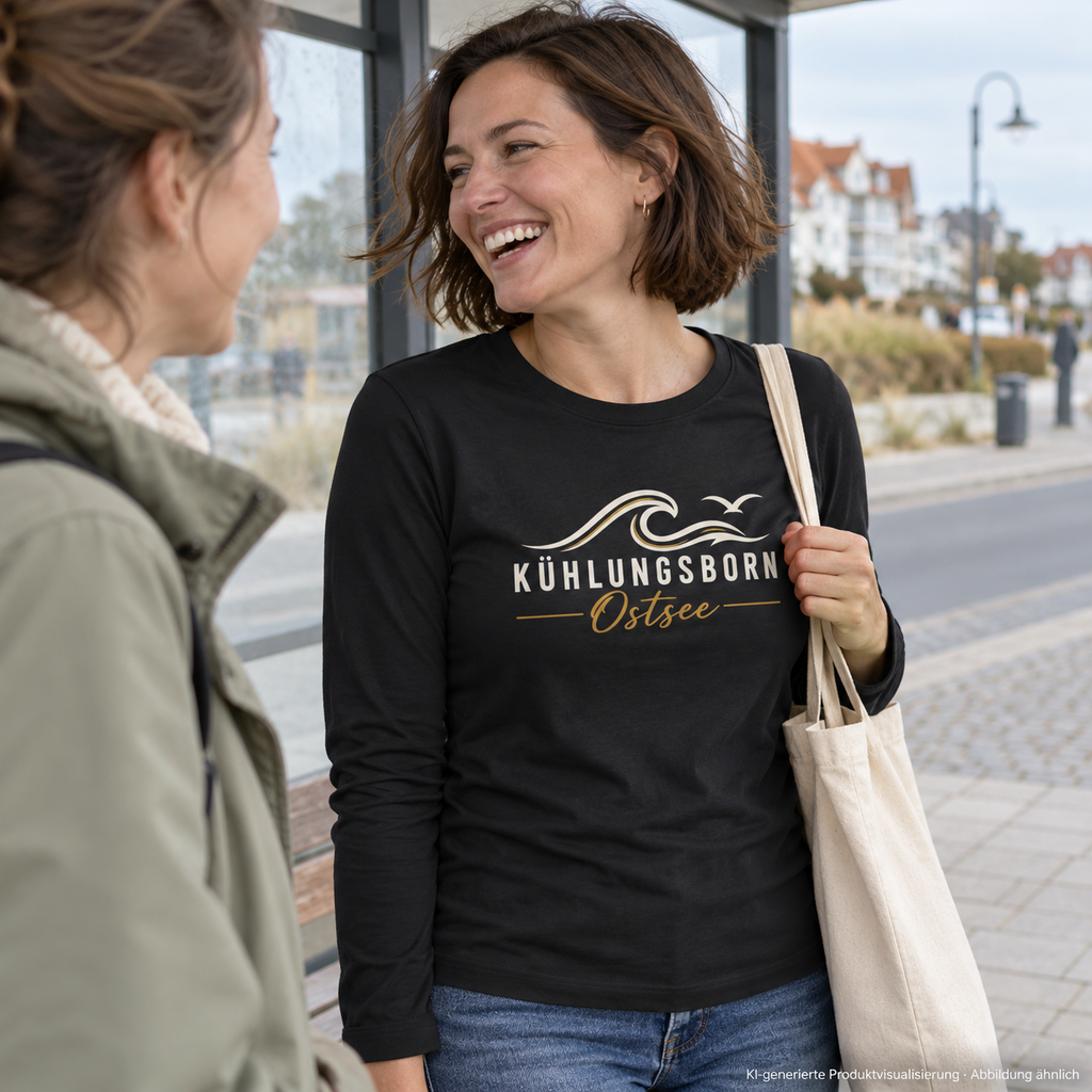 Kühlungsborn Baltic Waves – Damen Bio-Longsleeve, Dark Edition, Black – im Gespräch mit einer Freundin an einer Bushaltestelle, Frontdruck; KI-generierte Produktvisualisierung.