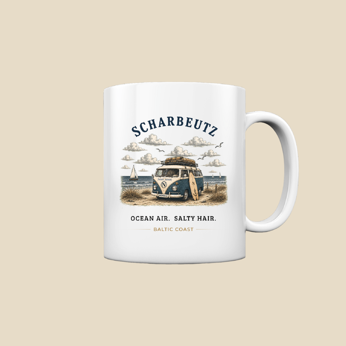 Keramiktasse Clean Mockup mit Scharbeutz Bulli Motiv