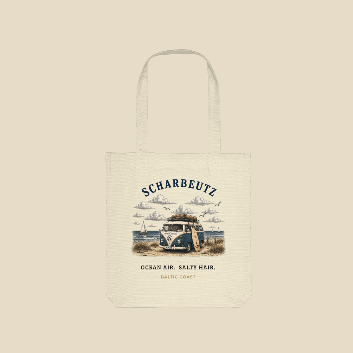 Organic Tote Bag Clean Mockup mit Scharbeutz Bulli Motiv