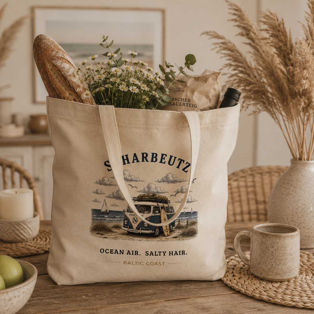 Scharbeutz Bulli Tote Bag beim Camping an der Ostsee