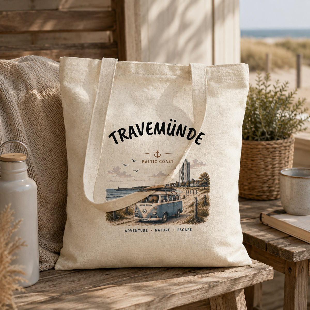 Travemünde Bulli – Baltic Coast Bio-Tasche in einer maritimen Travemünde Produktaufnahme