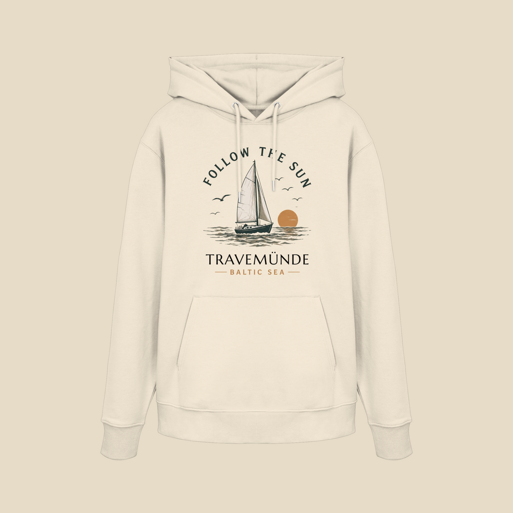 Travemünde Follow The Sun Hoodie aus Bio Baumwolle mit maritimem Ostsee Motiv von Nomavé