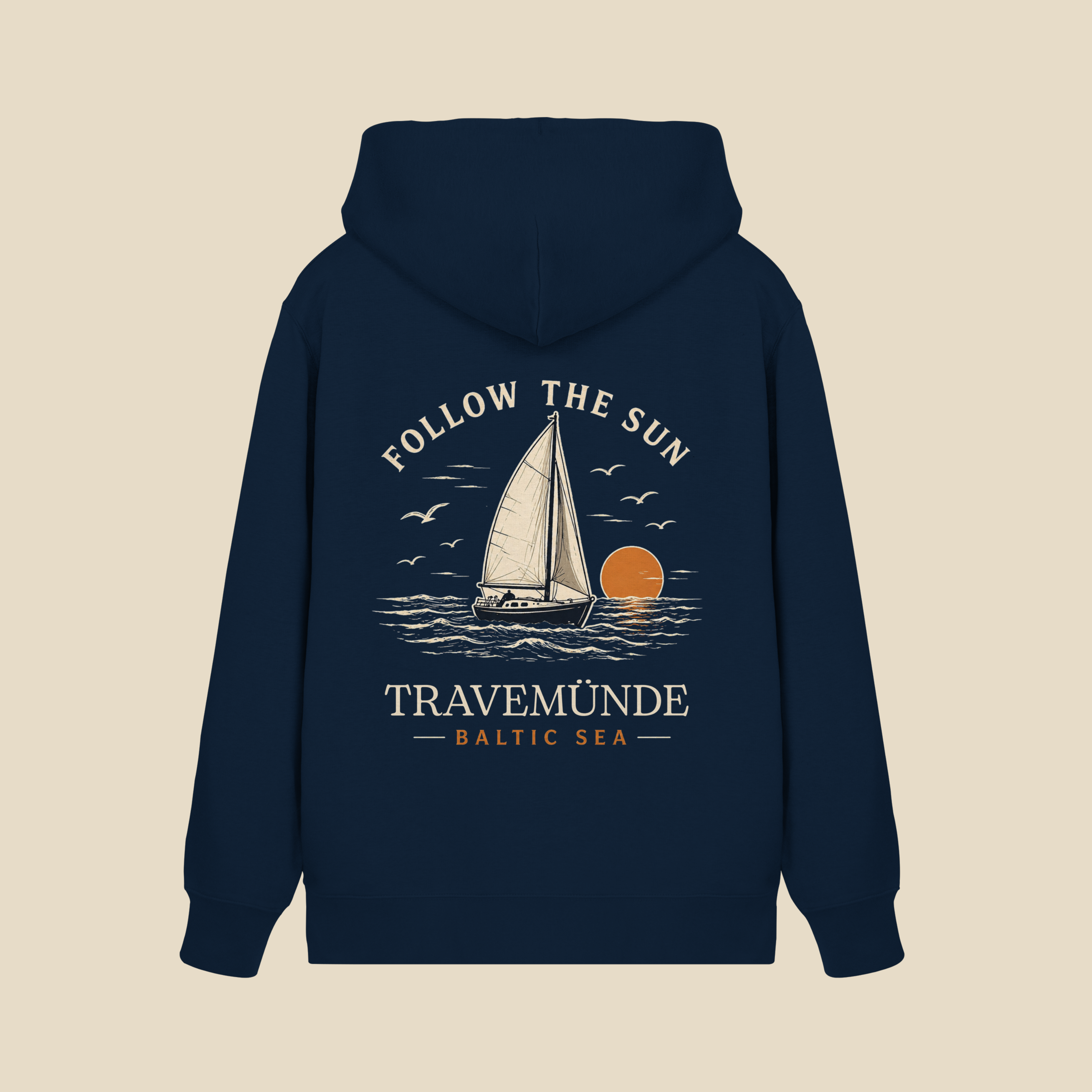 Travemünde Follow The Sun Kapuzenjacke mit Segelboot Motiv