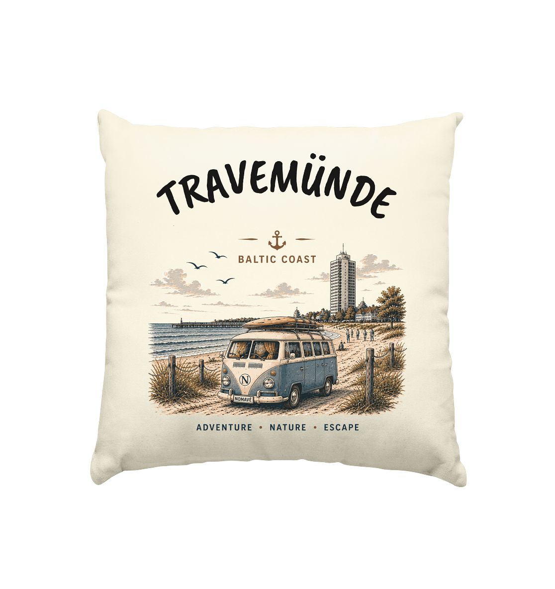 Travemünde Bulli – Baltic Coast Kissen 40 × 40 cm als Produktansicht in Natur